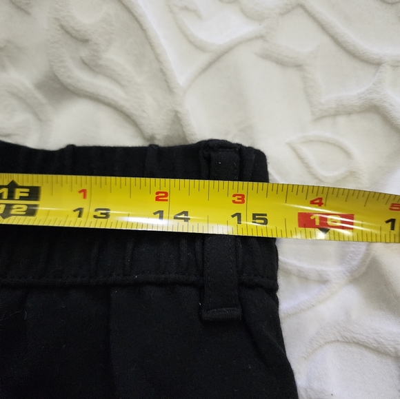 Jacqueline de Yong Black Capri Joggers large - Picture 6 of 9